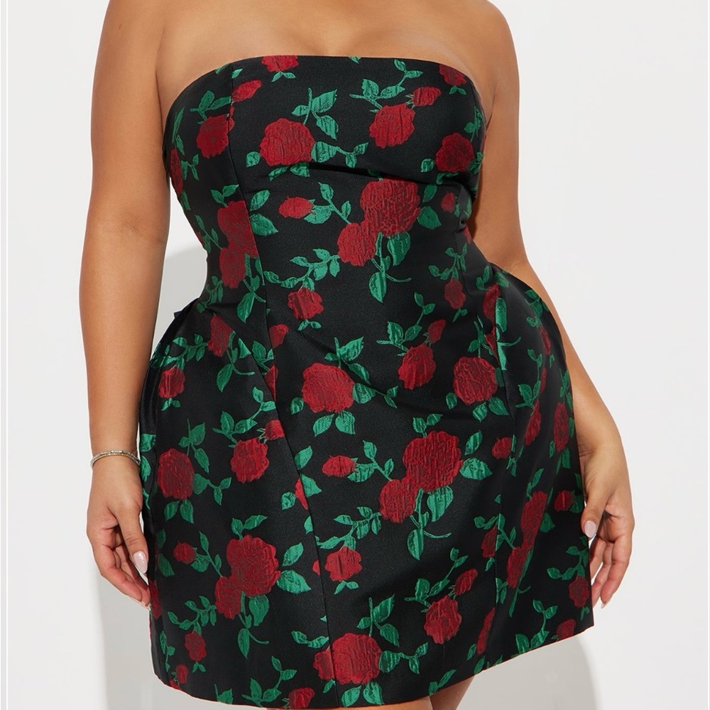 Floral Strapless Dress - Black and Red